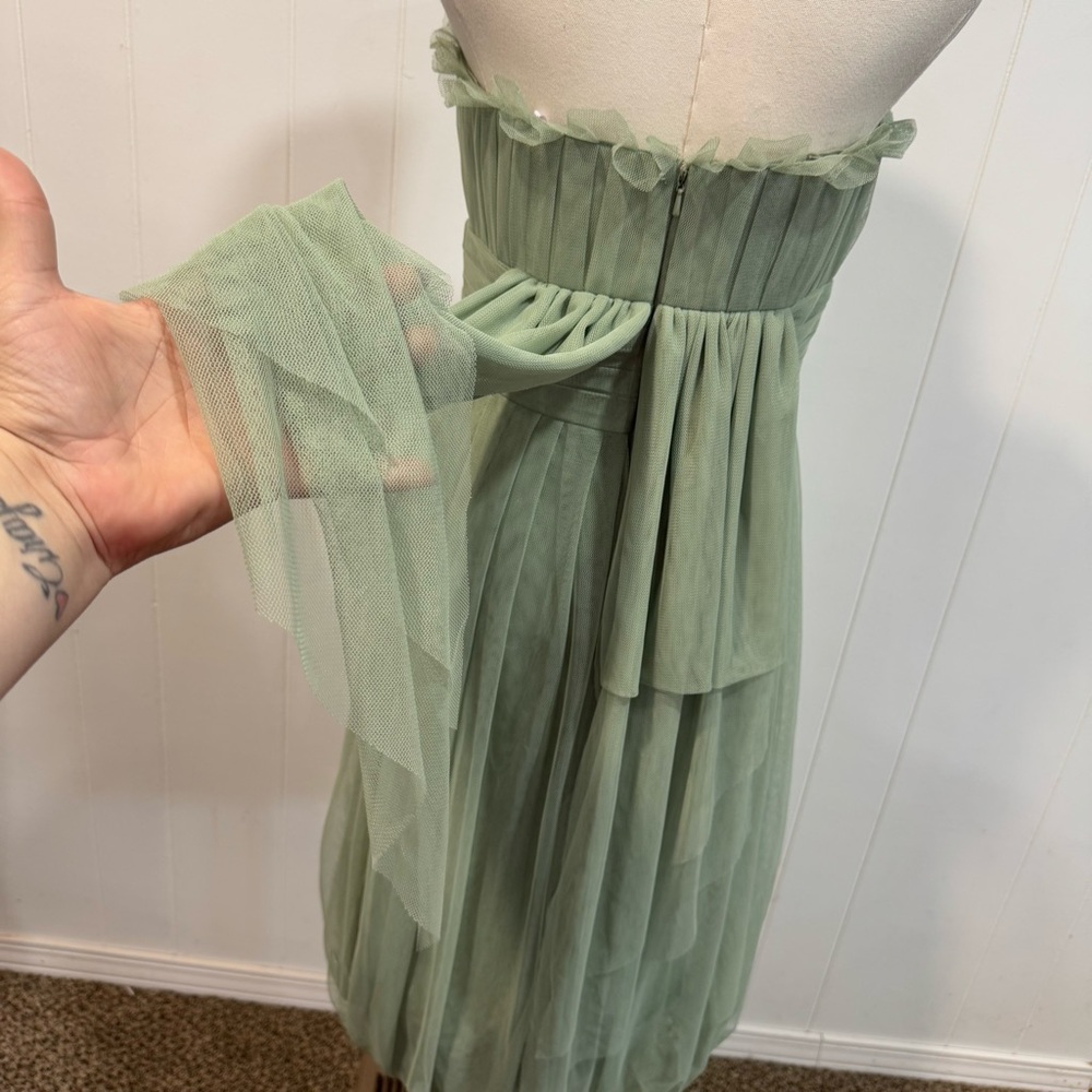 Vera Wang Maids Designer Light Green Tulle Bubble Hem Mini Dress Size 8 - Picture 4 of 8